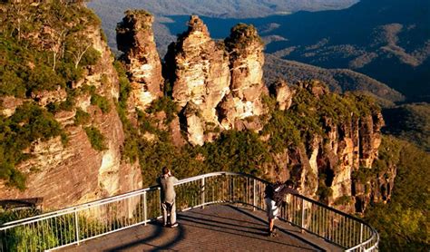 Three sisters park - About this location. Part of the Greater Blue Mountains World Heritage Area, the Three Sisters is an iconic formation that you must see at least once in your lifetime. There are different versions of the Aboriginal story of the Three Sisters, but what you’re bound to agree with is how truly spectacular it is. Standing proudly in the …